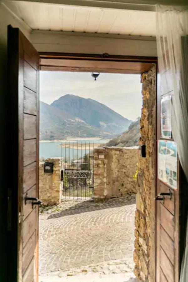Casa Con Terrazzo Vista - Lakeholiday Holiday home