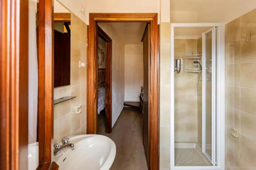 Casa Con Terrazzo Vista - Lakeholiday
